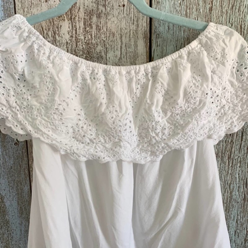 Xhilaration Cold Shoulder Crop Top White Small - Picture 2 of 2